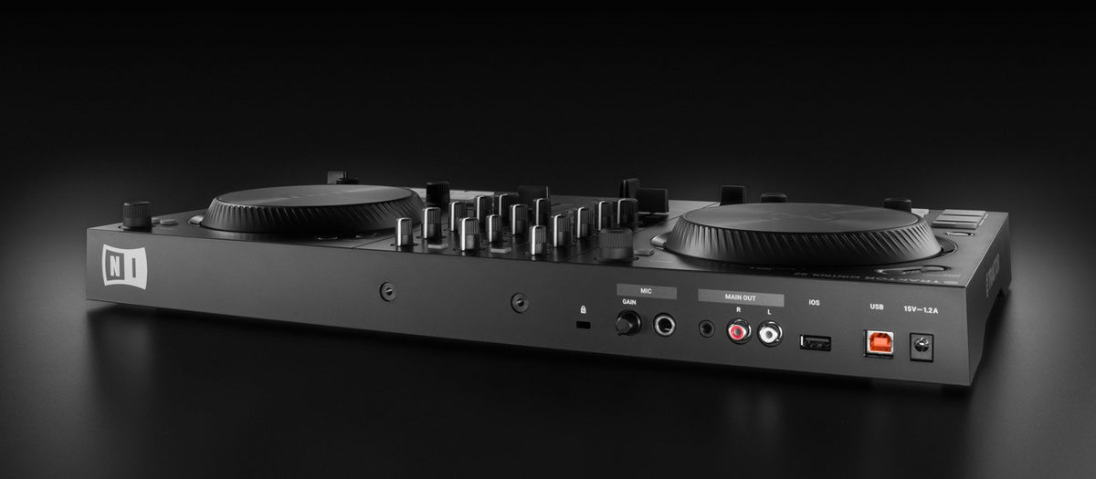 Native Instruments Traktor Kontrol S2 Mk3 DJ Controller