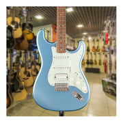 Fender Limited Edition Classic Vibe '60s Stratocaster HSS laurel Ice Blue Metallic -  0374019583