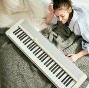 Casio CT-S1 Casiotone 61-key Touch Sensitive Portable Keyboard (Adapter Included)